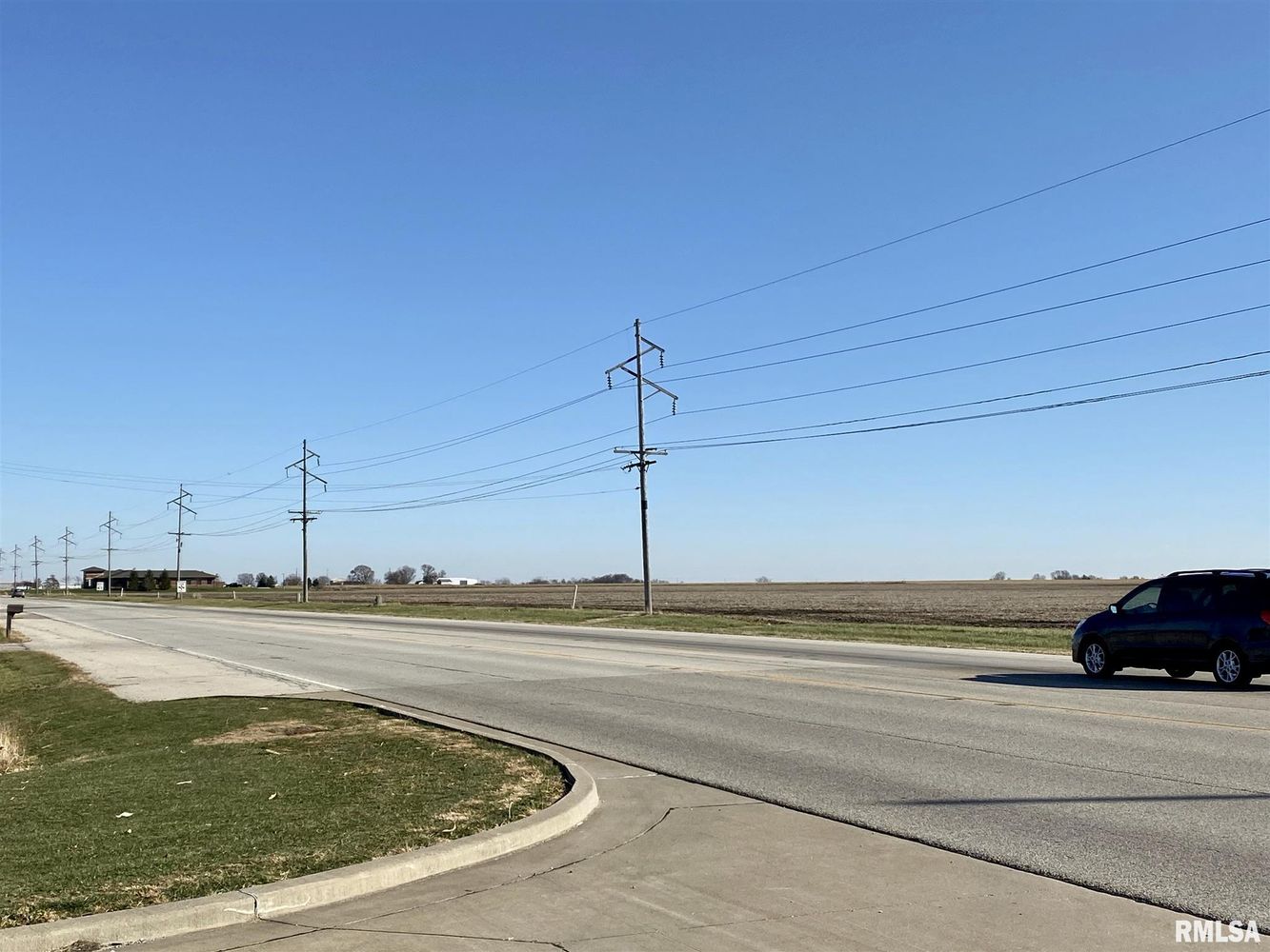 E JACKSON Street: E JACKSON Street, Macomb, IL 61455